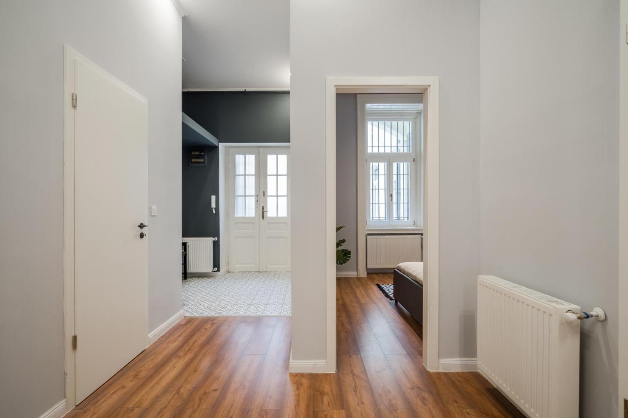 A32 Boutique Apartments, Best Location By Bqa Budapest Ngoại thất bức ảnh