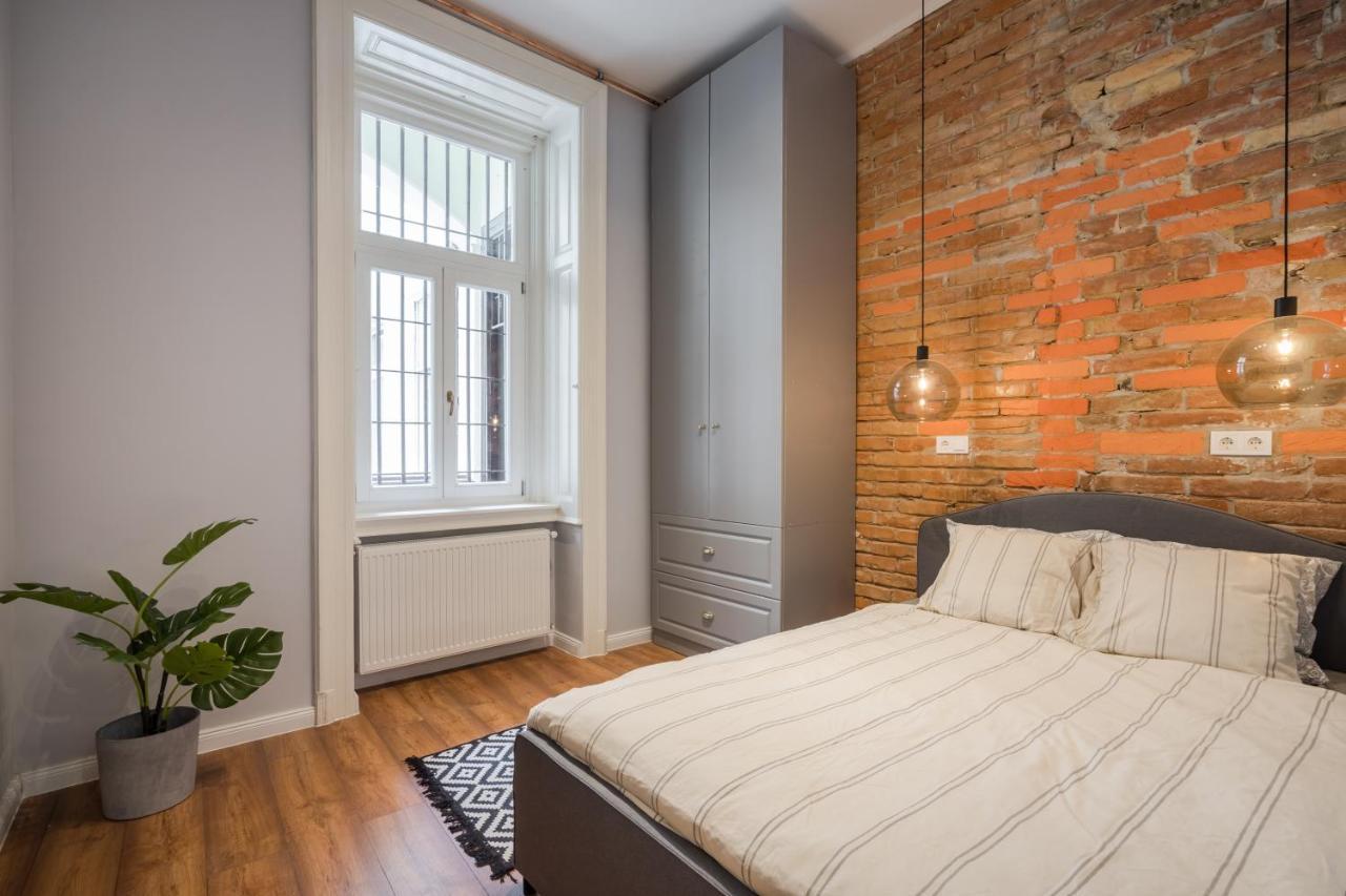 A32 Boutique Apartments, Best Location By Bqa Budapest Ngoại thất bức ảnh